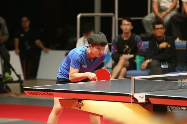 下了坚实的 下了坚实的