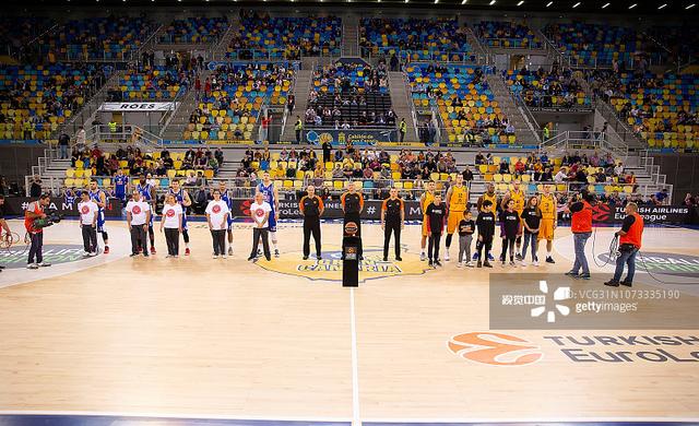 足以把比赛 足以把比赛